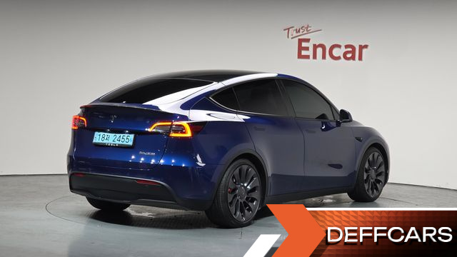 Tesla MODEL Y Performance AWD купить на сайте DeffCars