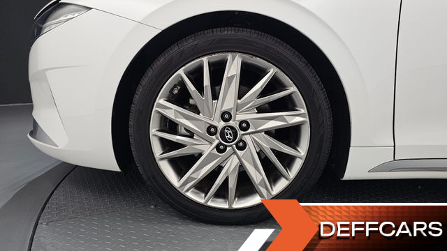 Hyundai GRANDEUR 2.5 Calligraphy купить на сайте DeffCars