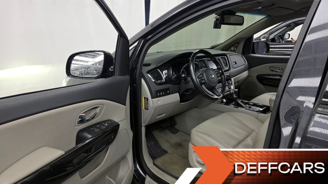 Kia CARNIVAL 9-Seater Prstige купить на сайте DeffCars