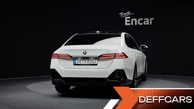 BMW 5-SERIES 520i M Sport купить на сайте DeffCars