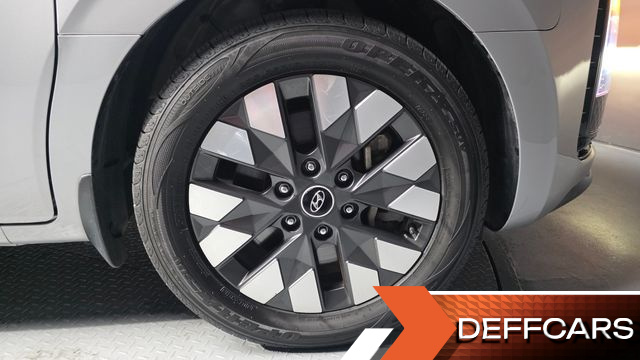 Hyundai STARIA 4WD Lounge 9-Seater Prestige купить на сайте DeffCars