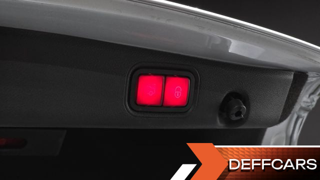 Mercedes E-CLASS E250 Avantgarde купить на сайте DeffCars