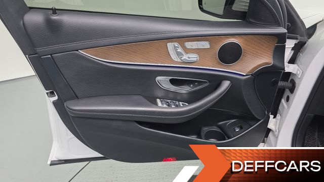Mercedes E-CLASS E250 Exclusive купить на сайте DeffCars
