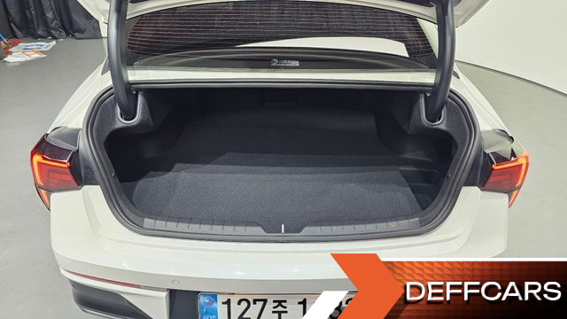 Kia K5 2.0 LPi(Rent) Prestige купить на сайте DeffCars