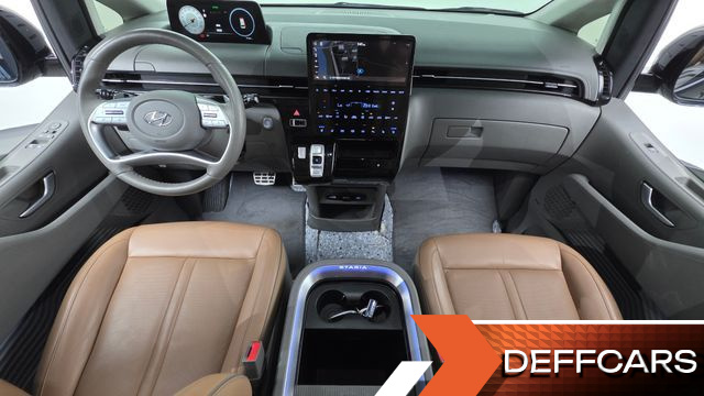 Hyundai STARIA L3.5 Lounge 9-Seater Inspiration купить на сайте DeffCars