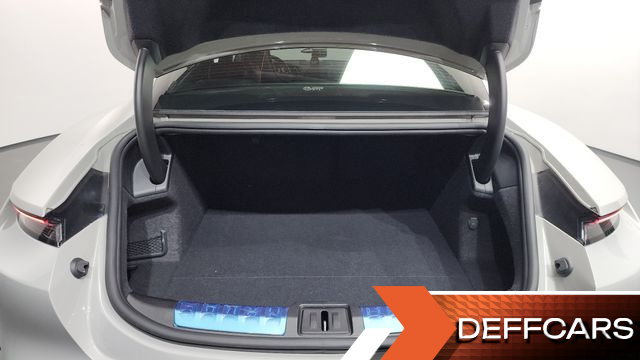 Porsche TAYCAN Turbo S купить на сайте DeffCars