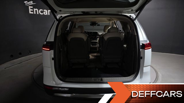 Kia CARNIVAL Diesel 9-Seater Noblesse купить на сайте DeffCars