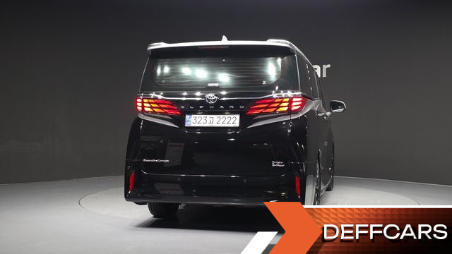 Toyota ALPHARD 2.5 HEV Executive AWD купить на сайте DeffCars
