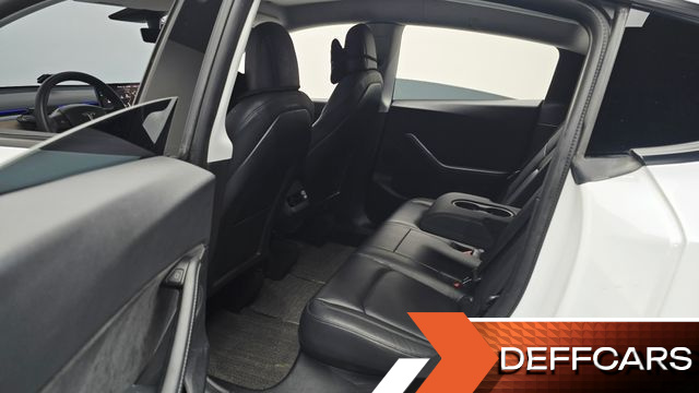 Tesla MODEL Y Standard Range RWD купить на сайте DeffCars