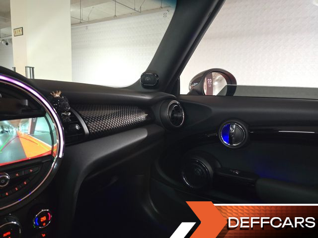 Mini COOPER CONVERTIBLE Standard 3rd купить на сайте DeffCars