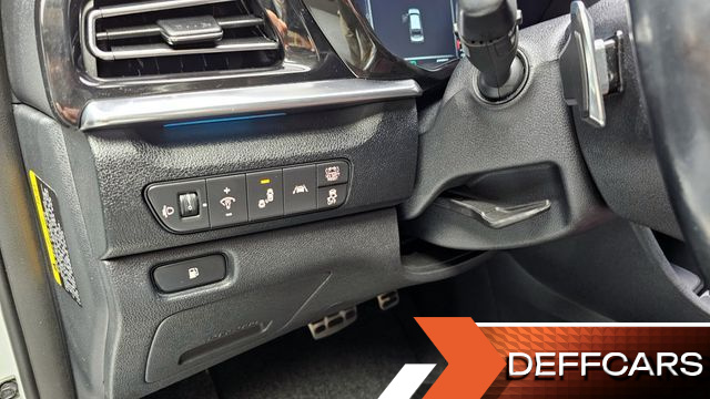 Kia NIRO 1.6 HEV Noblesse Special купить на сайте DeffCars