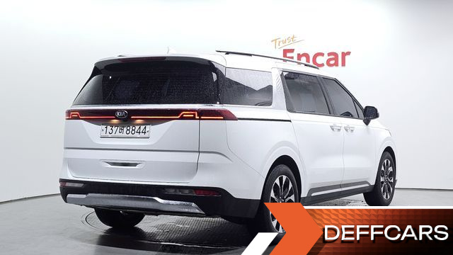 Kia CARNIVAL 9-Seater Noblesse купить на сайте DeffCars