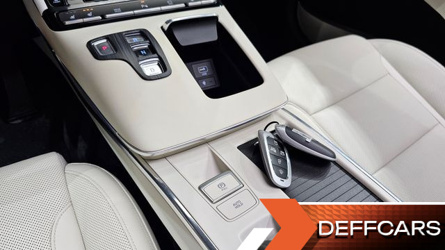 Hyundai GRANDEUR 2.5 Le Blanc купить на сайте DeffCars
