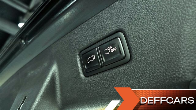 Kia CARNIVAL 7-Seater Signature купить на сайте DeffCars