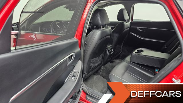 Hyundai SONATA 2.0 Premium Family купить на сайте DeffCars