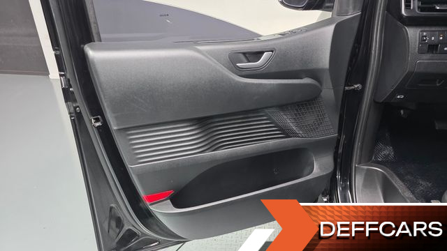 Hyundai STARIA Cargo 5-Seater Modern купить на сайте DeffCars