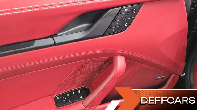 Porsche 911 Carrera GTS Cabriolet купить на сайте DeffCars