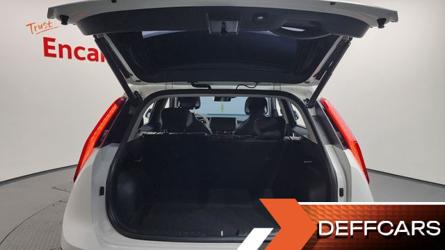 Kia NIRO Signature купить на сайте DeffCars