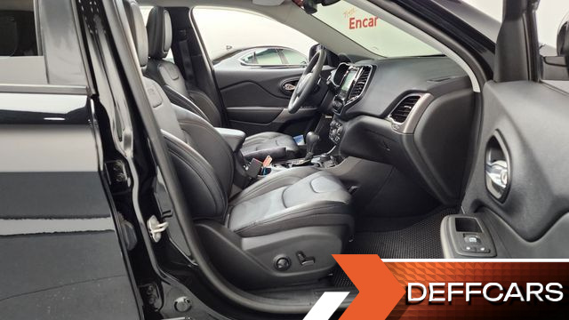 Jeep CHEROKEE 2.4 Limited AWD купить на сайте DeffCars