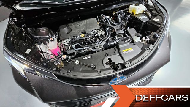 Toyota SIENNA 2.5 Hybrid 2WD купить на сайте DeffCars