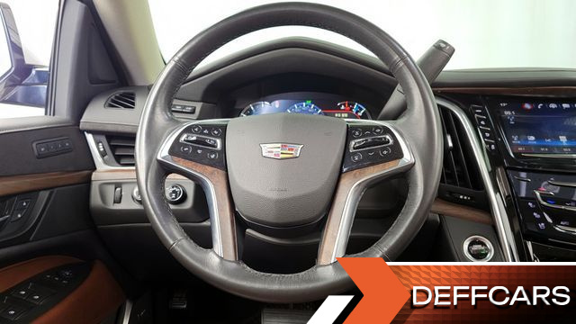 Cadillac ESCALADE 6.2 4th купить на сайте DeffCars