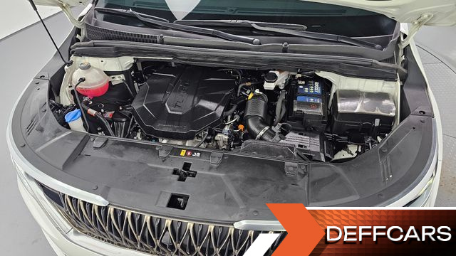 Kia CARNIVAL 7-Seater Signature купить на сайте DeffCars