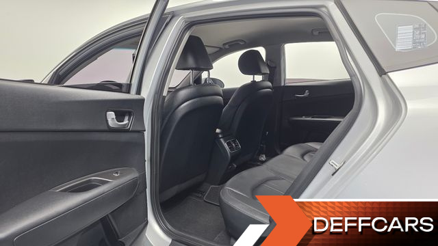 Kia K5 2.0 MX Style Edition купить на сайте DeffCars
