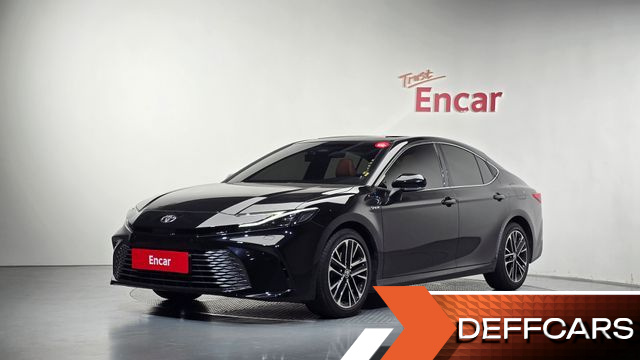Toyota CAMRY 2.5 XLE Hybrid купить на сайте DeffCars