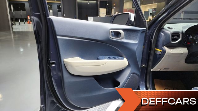 Hyundai VENUE 1.6 Flux купить на сайте DeffCars
