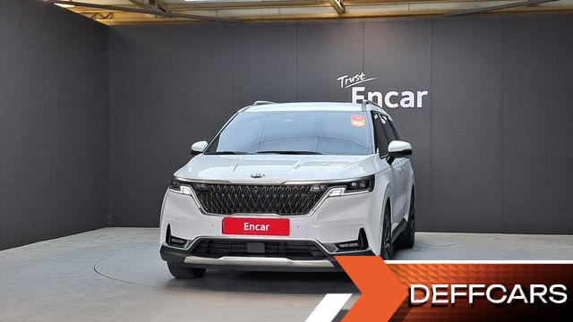 Kia CARNIVAL 9-Seater Signature купить на сайте DeffCars