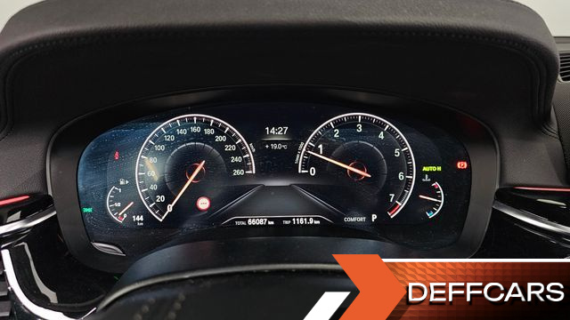 BMW 5-SERIES 520i Luxury купить на сайте DeffCars