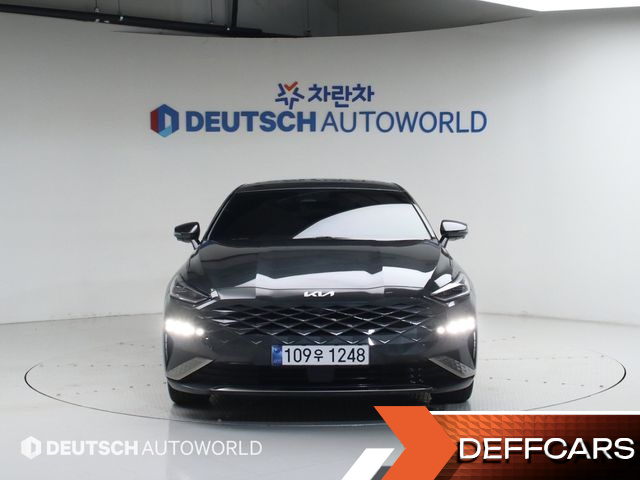 Kia K8 2.5 Gasoline 2WD Signature купить на сайте DeffCars