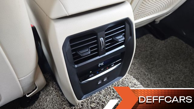 BMW 3-SERIES 320i M Sport купить на сайте DeffCars