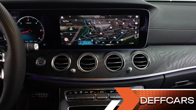 Mercedes E-CLASS E220d 4MATIC AMG Line купить на сайте DeffCars