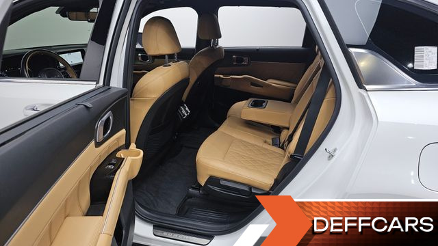 Kia SORENTO HEV 1.6 2WD Signature купить на сайте DeffCars