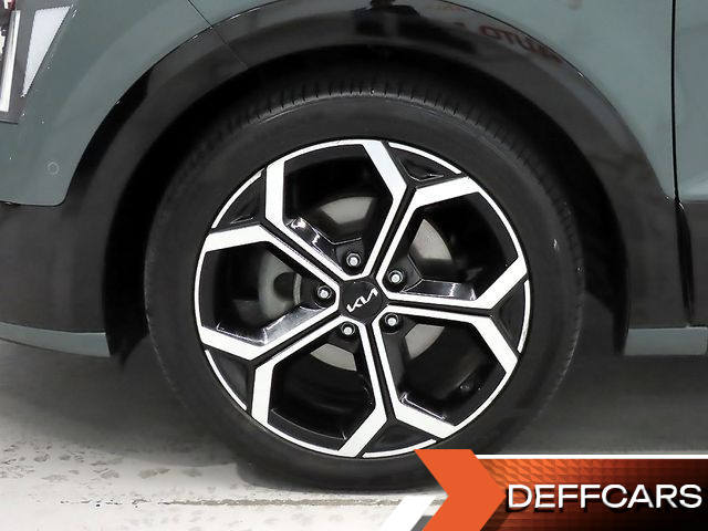 Kia NIRO Signature купить на сайте DeffCars