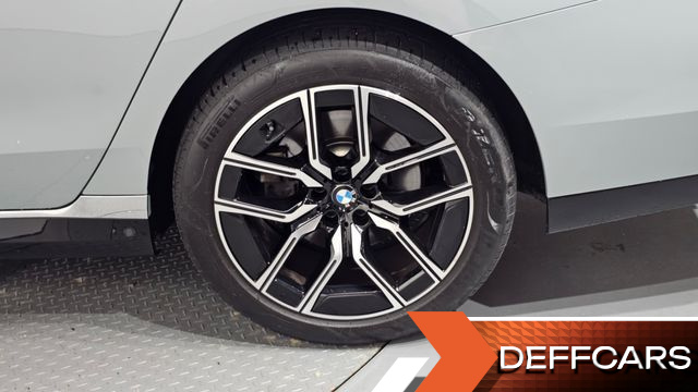 BMW 7-SERIES 740i sDrive M Sport купить на сайте DeffCars