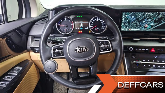 Kia CARNIVAL 9-Seater Prestige купить на сайте DeffCars