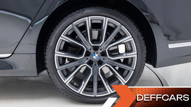 BMW 7-SERIES 740i M Sport купить на сайте DeffCars