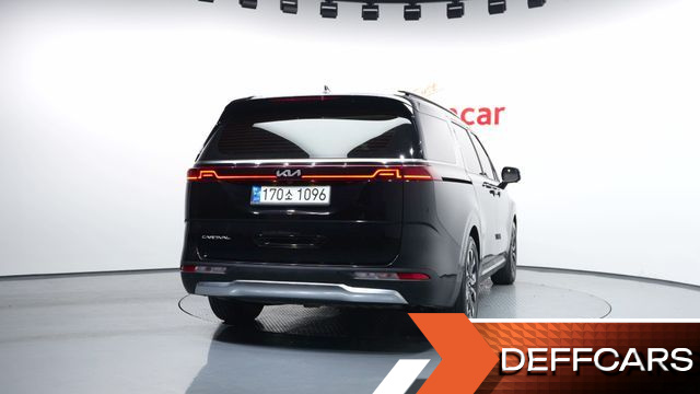 Kia CARNIVAL Gasoline 9-Seater Signature купить на сайте DeffCars