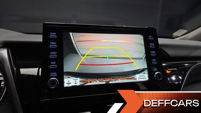 Toyota CAMRY 2.5 LE Hybrid купить на сайте DeffCars