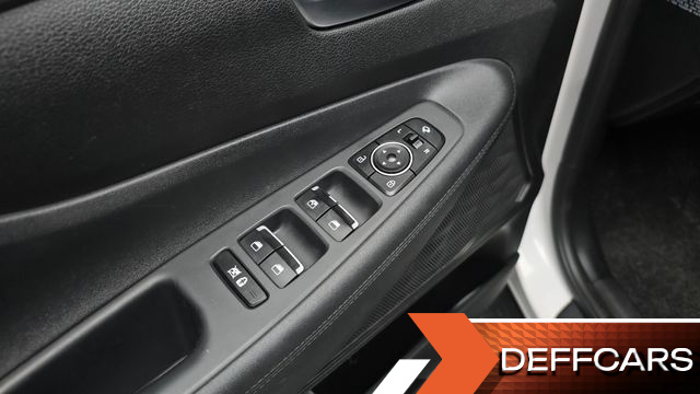 Hyundai SANTAFE Diesel 2.0 2WD Exclusive купить на сайте DeffCars