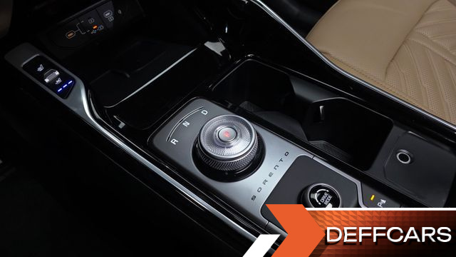 Kia SORENTO HEV 1.6 2WD Signature купить на сайте DeffCars