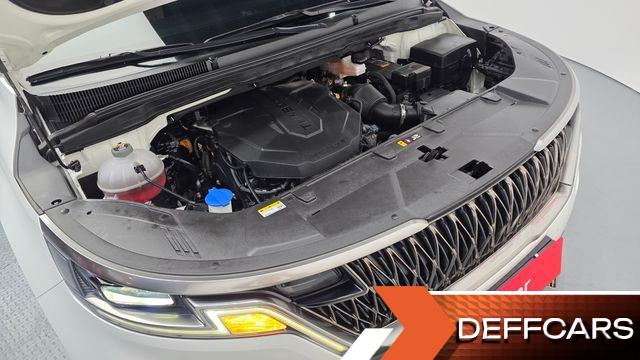 Kia CARNIVAL 9-Seater Noblesse купить на сайте DeffCars
