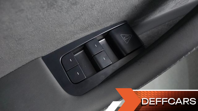 Tesla MODEL Y L Long Range AWD купить на сайте DeffCars