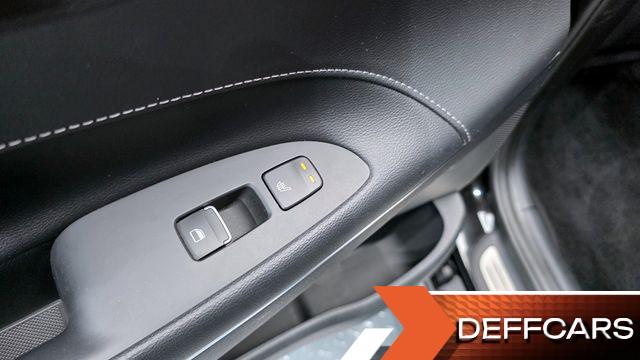 Hyundai GRANDEUR 3.0 Exclusive Special купить на сайте DeffCars