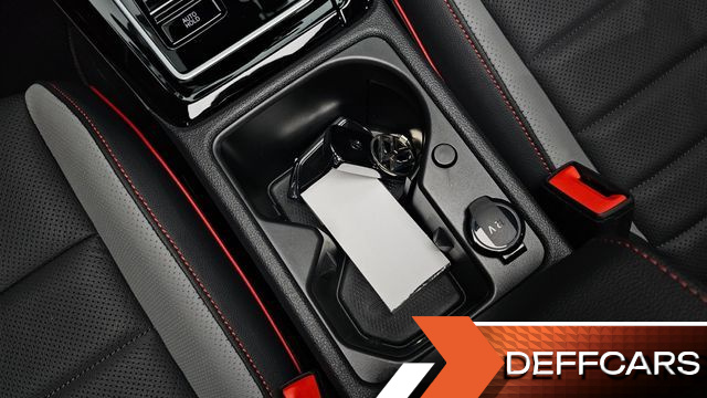 Volkswagen GOLF 2.0 GTI купить на сайте DeffCars