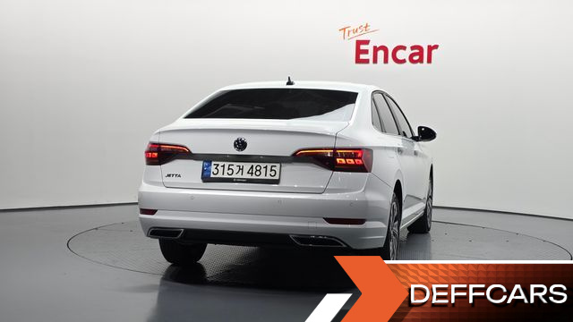 Volkswagen JETTA 1.4 TSI Premium купить на сайте DeffCars