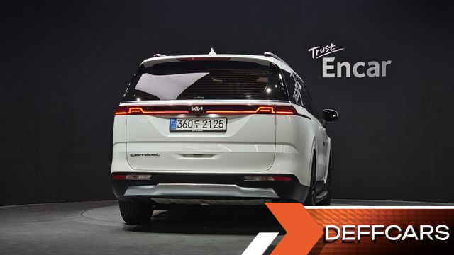 Kia CARNIVAL Gasoline 9-Seater Signature купить на сайте DeffCars