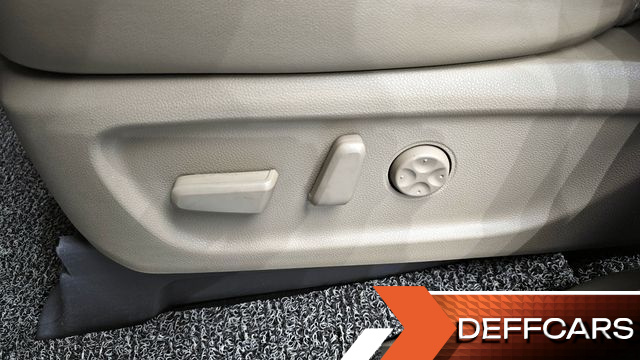 Kia CARNIVAL Gasoline 7-Seater Limousine President купить на сайте DeffCars